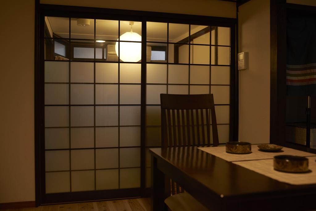 Guest House Connection Karasuma Gojo Kyoto Ngoại thất bức ảnh
